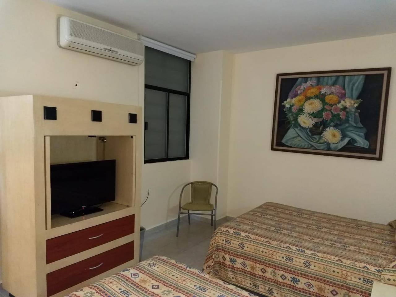 Hotel Montreal León Zewnętrze zdjęcie