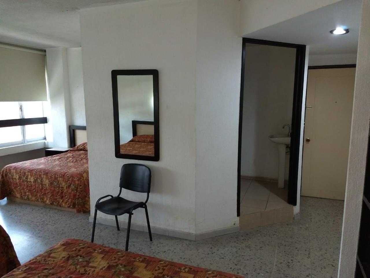 Hotel Montreal León Zewnętrze zdjęcie