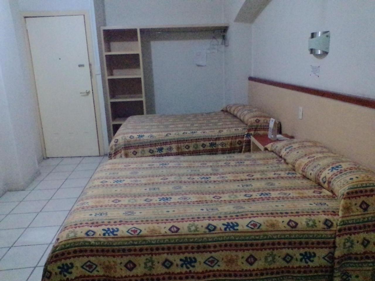 Hotel Montreal León Zewnętrze zdjęcie